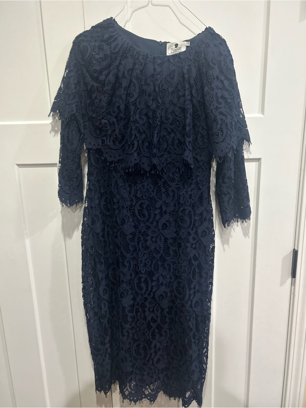 Dainty jewels- Elegant Navy Lace Sheath Dress